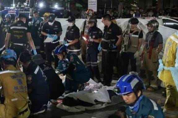 27 killed as massive fire destroys Bangkok pub