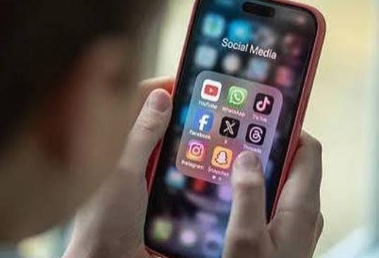Vietnam Plans Social Media Restrictions for Children Under 16