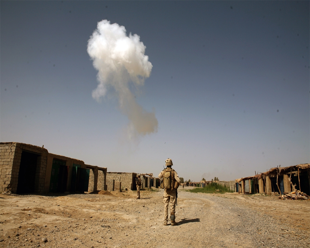 US powers hit Taliban with airstrikes in Helmand region