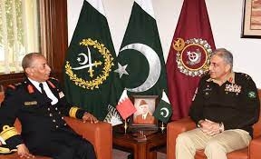 Pakistan: COAS meets Bahrain Naval Force Commander