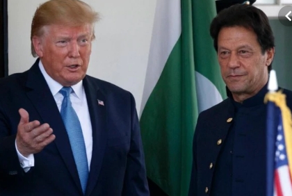 Imran seeks Trump’s mediation on Kashmir issue in Davos meeting