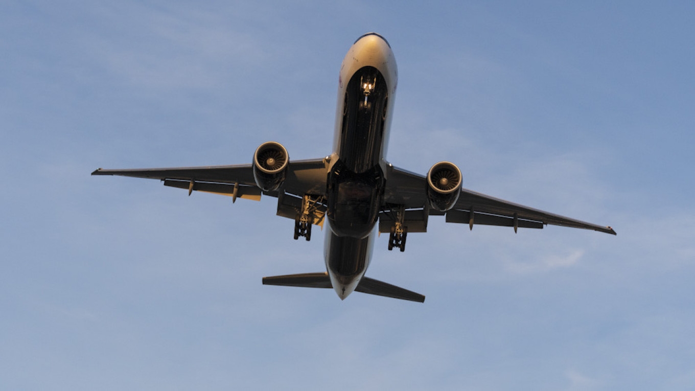 Engine troubled Boeing 777 makes emergency landing in Moscow